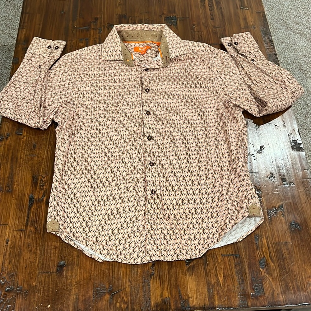 EUC! Tallis Men’s Shirt. Tan and Brown. SZ M